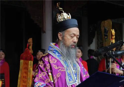 请太岁符需要多少钱_犯太岁请太岁符效果很好
