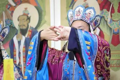 佛教补财库念什么佛经好／开财门补财库的