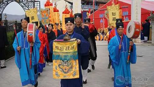 八字里财库指的是什么 八字无财库